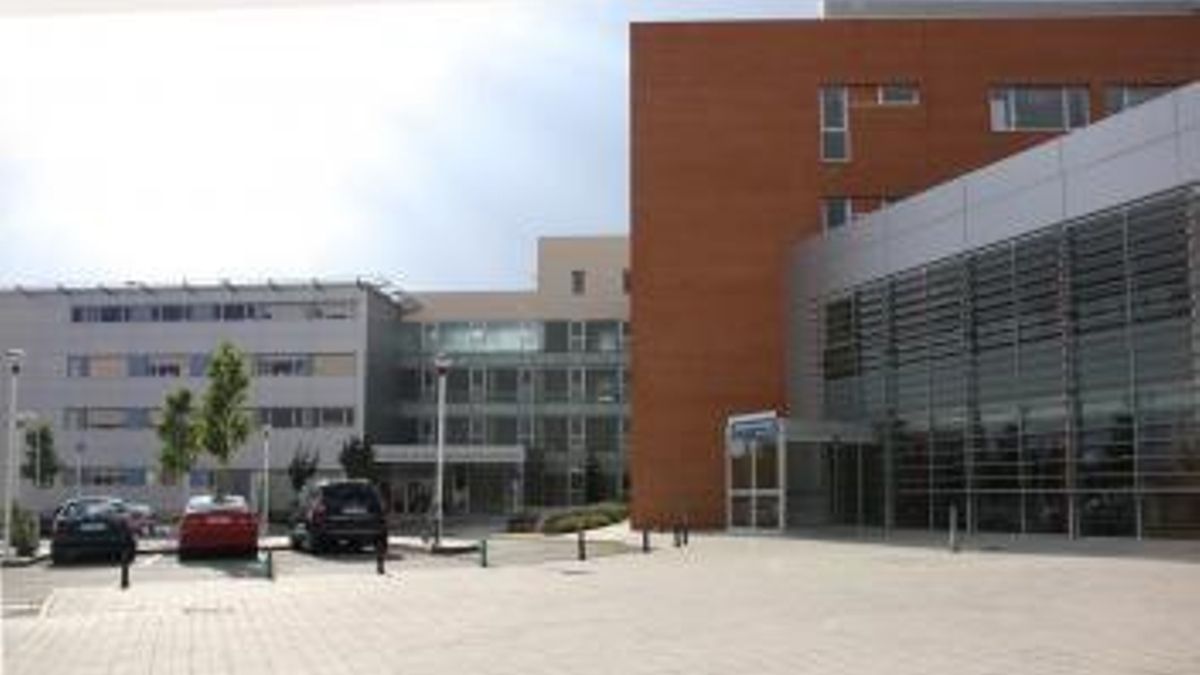 Page sitúa en noviembre el comienzo de obras de ampliación y modernización del Hospital Mancha Centro