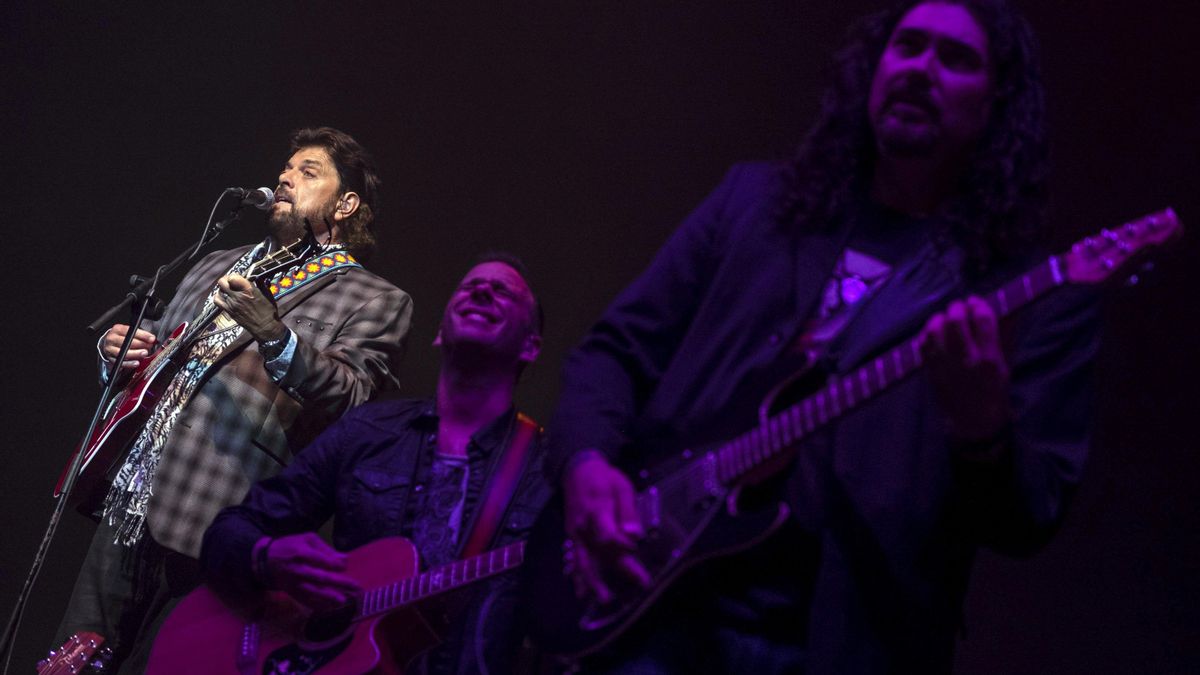 El músico británico Alan Parsons durante un concierto.