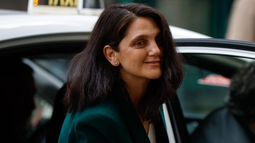 Por qué el Supremo no investiga que una asesora de la Moncloa tuviera la confesión de la pareja de Ayuso