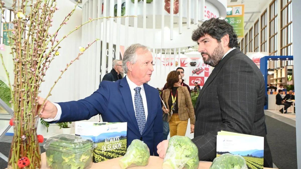 El presidente del Gobierno regional, Fernando López Miras, en la feria agrícola Fruit Logística de Berlín a principios de mes