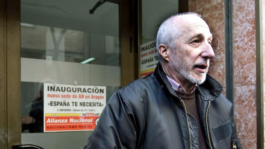 La Fiscalía pide tres años y medio de cárcel para el líder de Alianza Nacional por enaltecer a Hitler en Facebook