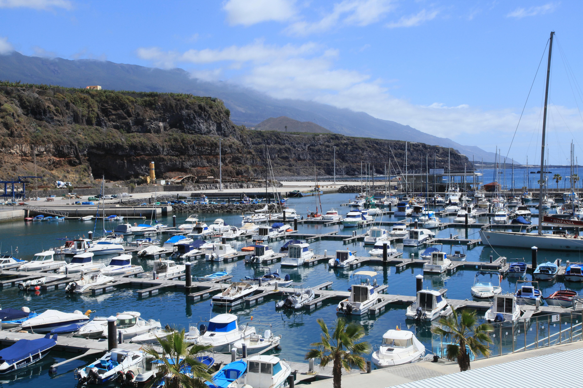 Puerto de Tazacorte.