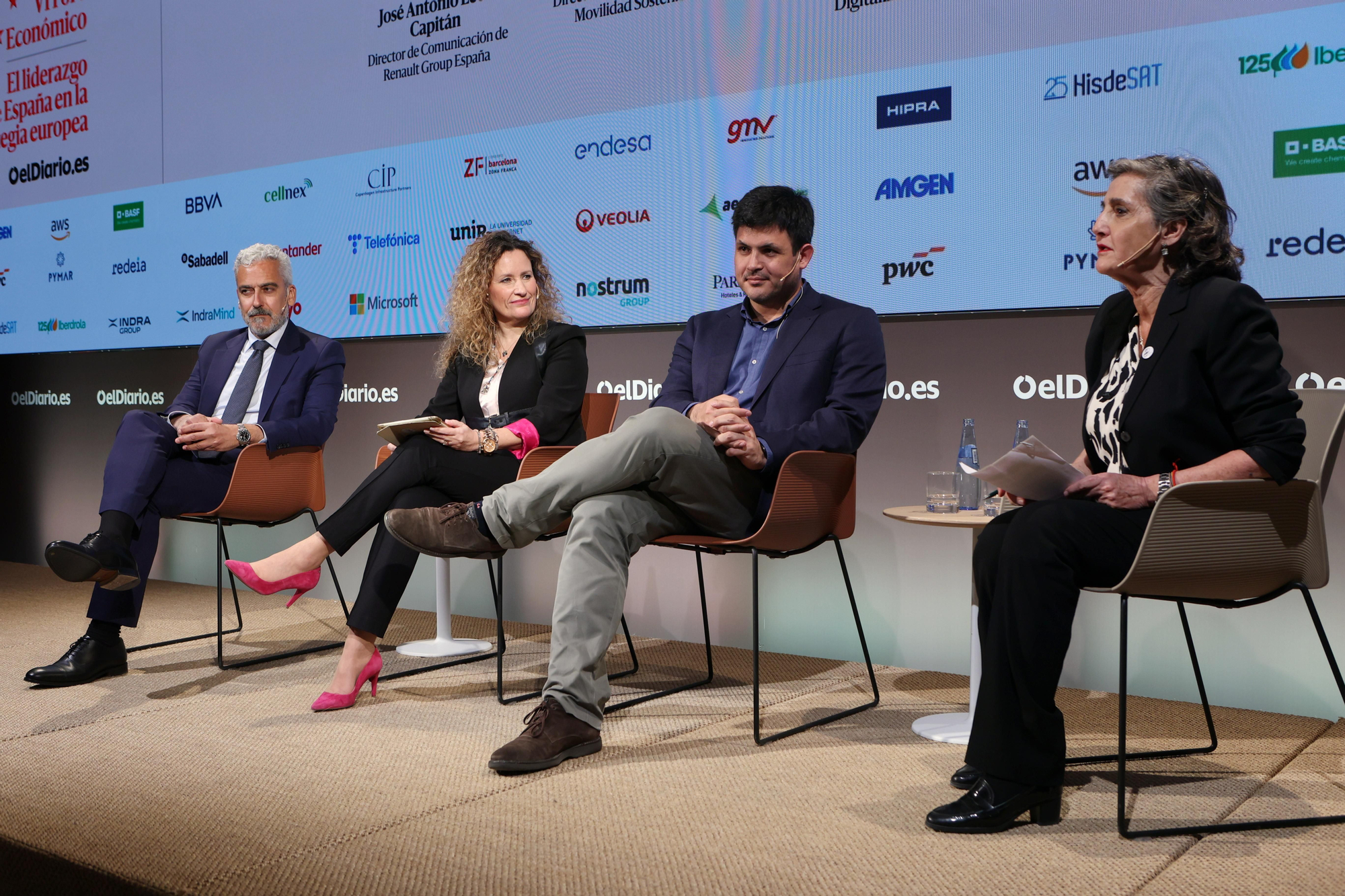 Mesa 11. Vehículo eléctrico: hacia una movilidad limpia, competitiva y accesible