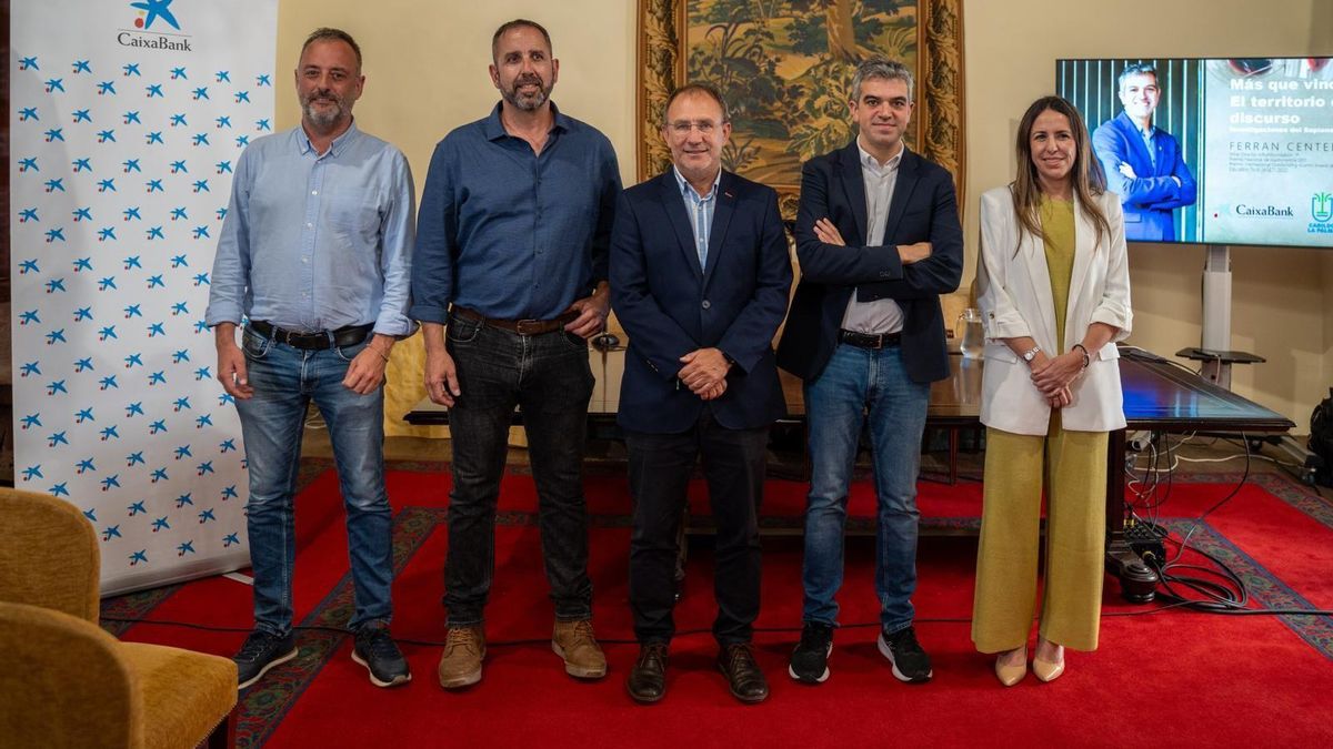 CaixaBank y elBullifoundation, con el apoyo del Cabildo de La Palma y el Consejo Regulador de la Denominación de Origen Protegida Vinos La Palma, han celebrado  este martes una jornada del ‘Wine Tour’ sobre el sector vitivinícola.