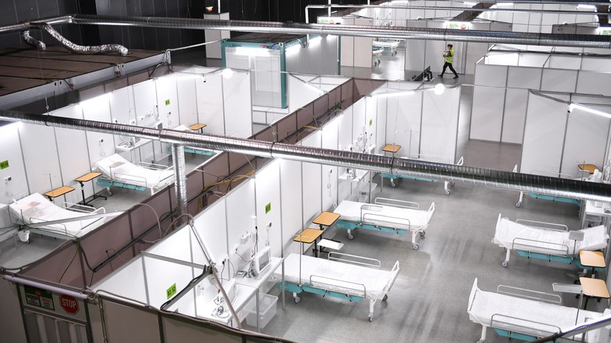 Hospital de campaña para víctimas de Covid en Gdansk, Polonia. EFE/EPA/Adam Warzawa/Archivo