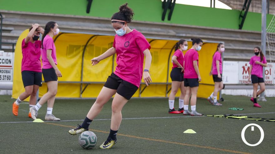 Entrenamiento del equipo Paquillo Moreno de Montilla