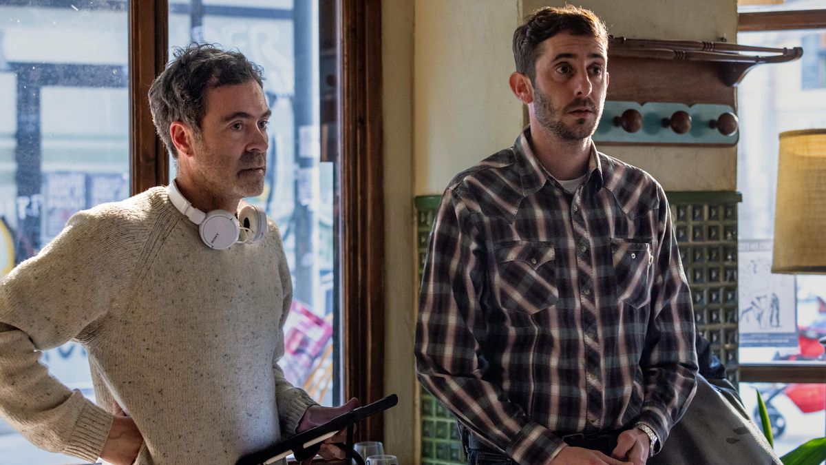 Pol Rodríguez junto a Enric Auquer en 'Ravalear'