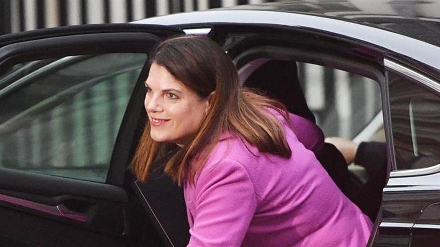 Londres prevé cobrar 456 euros por la sanidad a inmigrantes no europeos