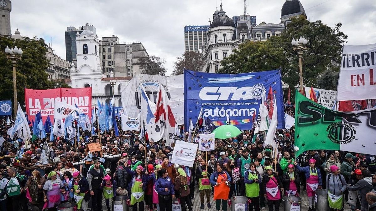 A dos años del Gobierno de Milei, la CGT, la CTA y la UTEP se unen contra la reforma laboral y en defensa de los derechos humanos