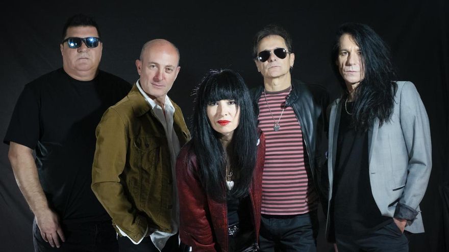 Patrizia Escoín, cantante de Los Romeos: "En los 90 el mundo del rock era un campo de nabos y una machirulada"