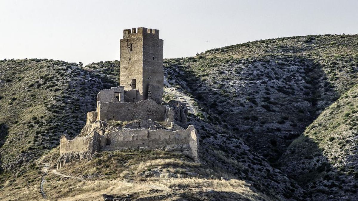El castillo de Aragón que celebrará dos visitas guiadas al atardecer para conocer sus secretos y leyendas