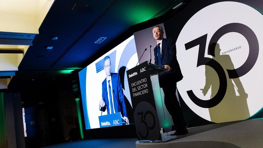 El Banco de España pide recortes en el gasto público en 2024 y 2025 para reducir el déficit