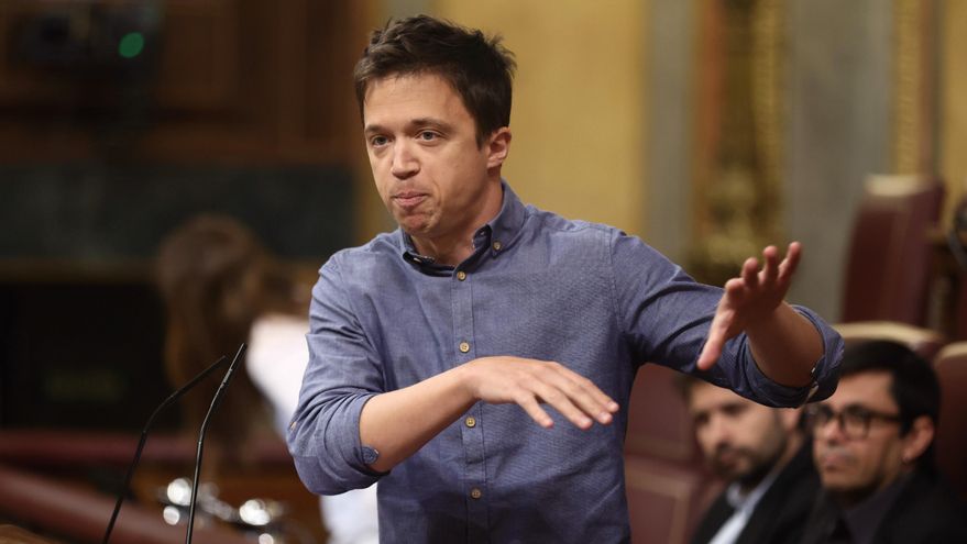 El portavoz de Más País en el Congreso, Íñigo Errejón, interviene en una sesión plenaria en el Congreso de los Diputados, a 26 de mayo de 2022, en Madrid (España).
