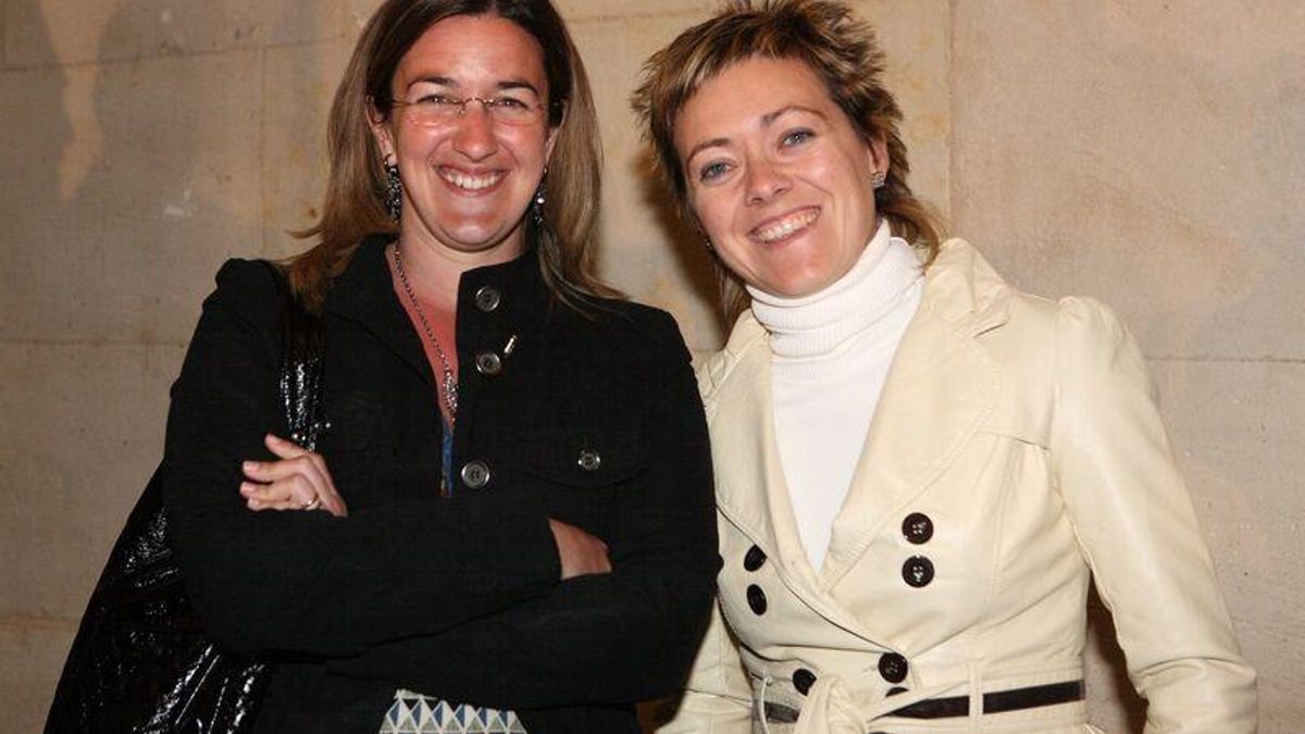 Ainhoa Bilbao, a la derecha