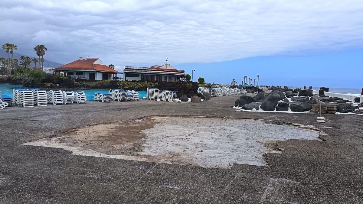 Zona en obras en el Lago Martiánez.