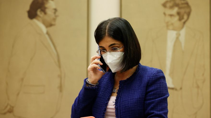 La ministra de Sanidad, Carolina Darias, comparece en el Congreso para explicar la evolución de la pandemia. EFE/Juan Carlos Hidalgo
