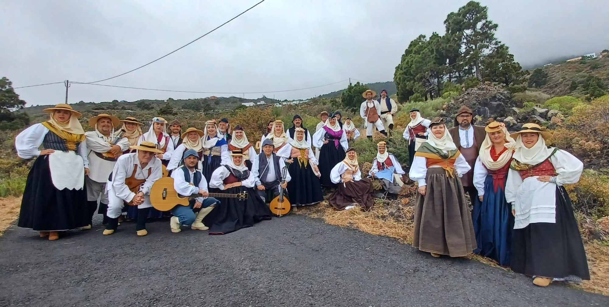 Agrupación Folclórica Aduares.