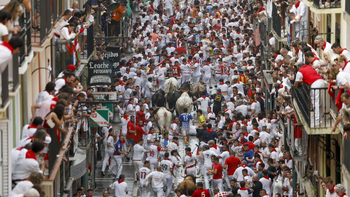 Consulta el programa completo de los Sanfermines 2026: todos los encierros, conciertos, actividades y horarios