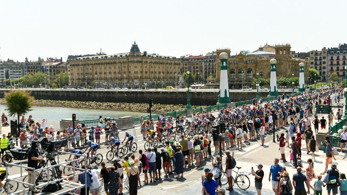 La carrera, a su paso por Donostia