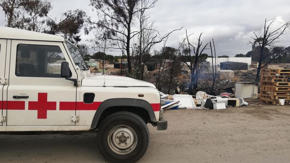 El fallecido en el incendio de chabolas en Palos es un joven marroquí de 23 años