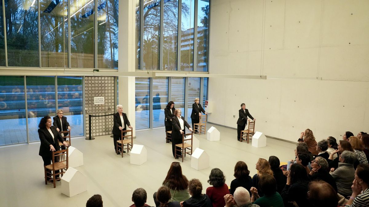 Representación en la biblioteca Grupo Cántico de Córdoba