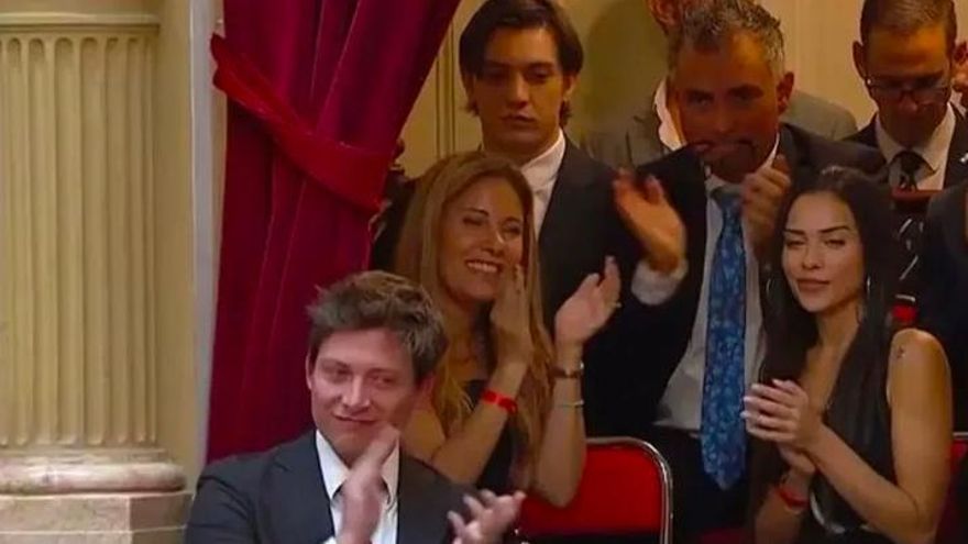 Libertarios querían "movilizar" para apoyar a Milei pero al final habrá trolls-aplaudidores en el Congreso