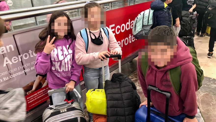 Renfe investiga la expulsión de 22 niños y dos monitores de un tren en Palencia por hacer ruido