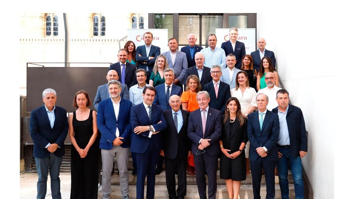 Javier Vega Corrales reelegido presidente de la Cámara de Comercio de León tras liderar la única candidatura