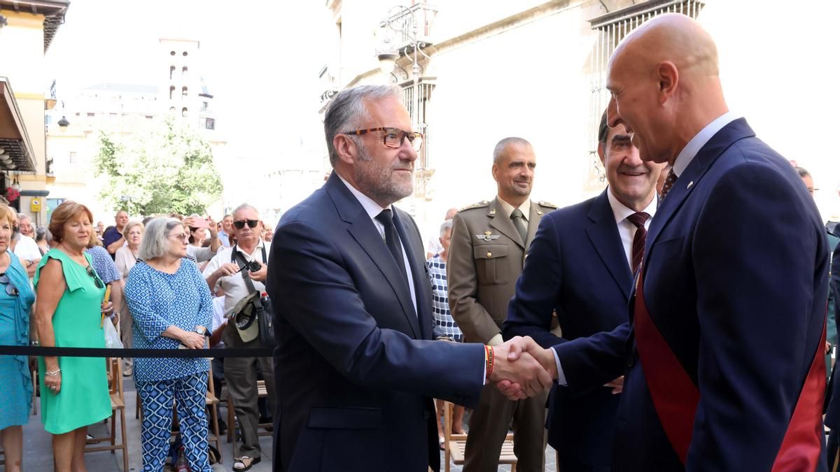 La Junta de Castilla y León condicionará las subvenciones a Cáritas y otras ONG a su apoyo a migrantes irregulares