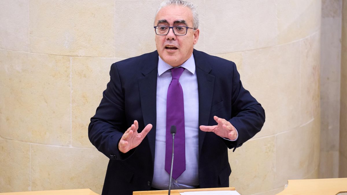 El portavoz del PRC en el Parlamento de Camtabria, Pedro Hernando