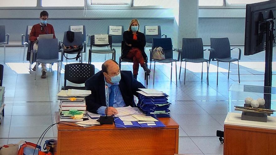 El hijo de Gerardo Rueda acusa al Pacte del Botànic de urdir el 'caso IVAM' para tumbar la "labor extraordinaria" de Consuelo Císcar