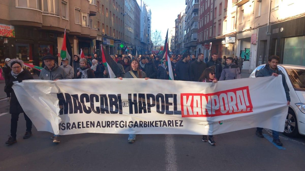 La Ertzaintza moviliza 150 agentes adicionales y equipos de Intervención ante la visita del Maccabi israelí a Vitoria