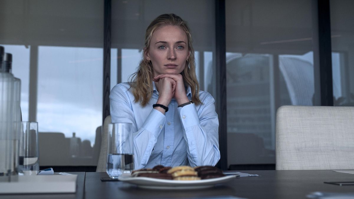 Sophie Turner es la protagonista de la serie británica "El robo".