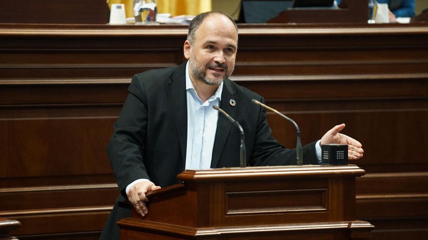 El Parlamento de Canarias, en contra de la declaración de interés insular de Dreamland y con intención de revisar la Ley del Suelo