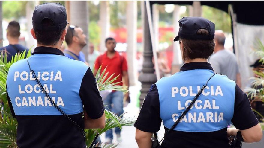 Tres detenidos en una noche "movidita" en Santa Cruz de Tenerife con peleas, fiestas ilegales y botellones por toda la ciudad