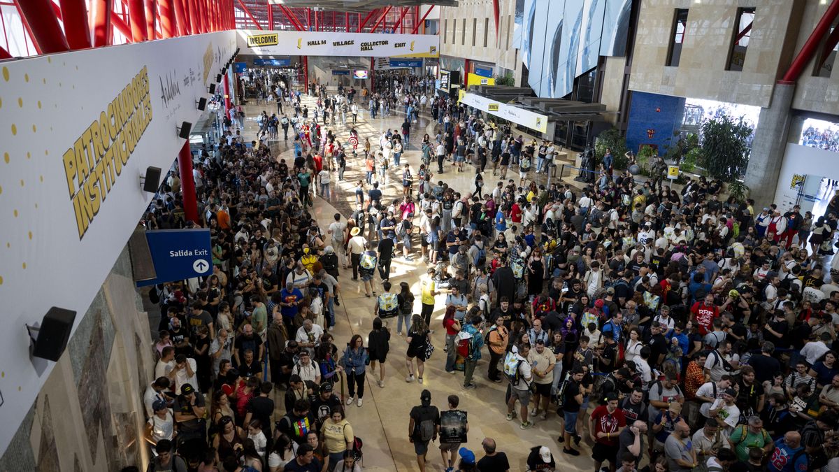 Hall de acceso, el domingo | Dani Gago Comic-Con Málaga