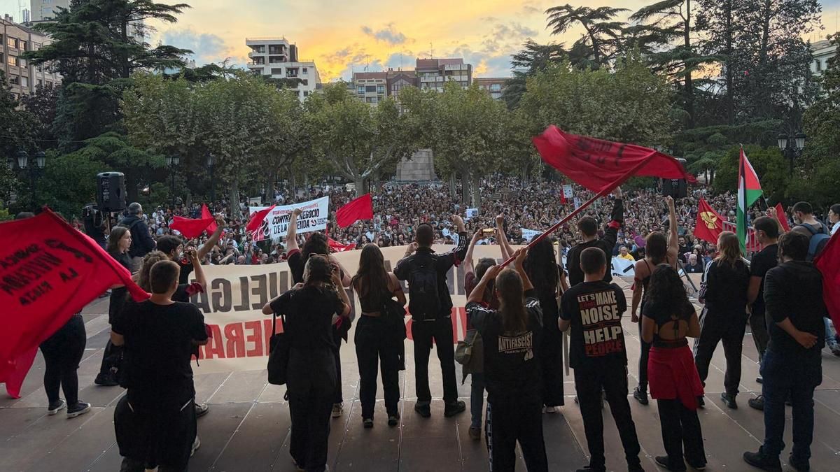 "Vivienda universal o huelga general": una protesta histórica recorre de nuevo las calles de Logroño