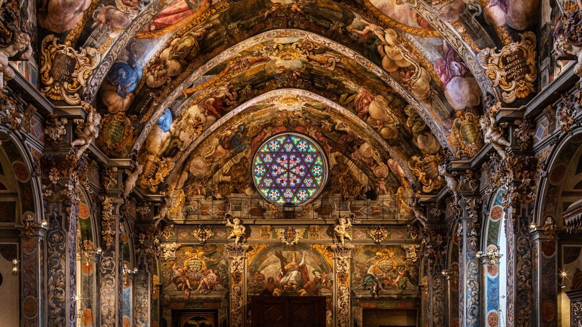 Interior de la Iglesia de San Nicolás en Valencia