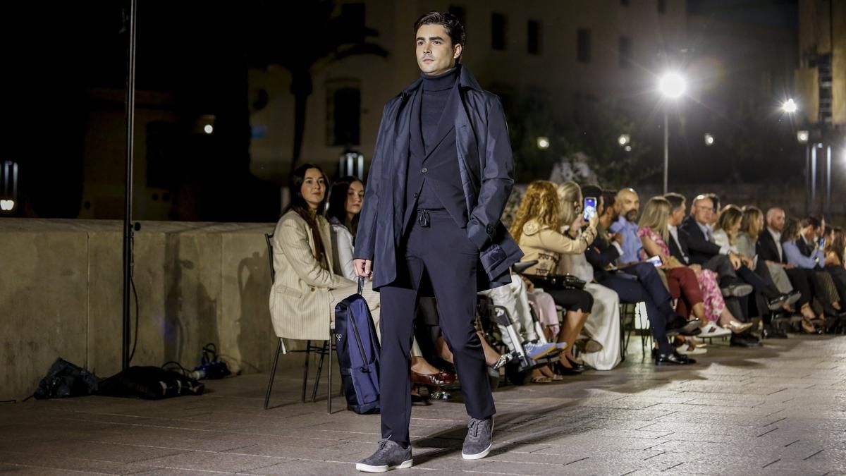 Desfile de Silbon en el Puente Romano