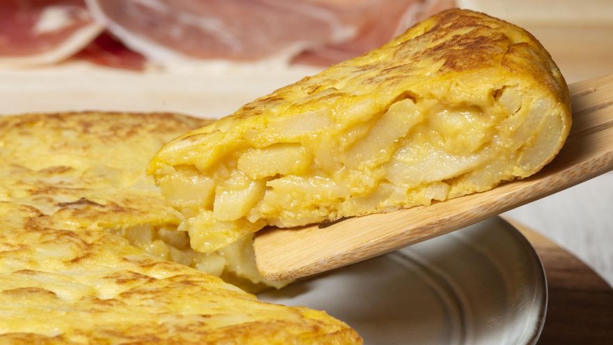 La jugosidad de la tortilla dependerá del tiempo de cocción en la sartén