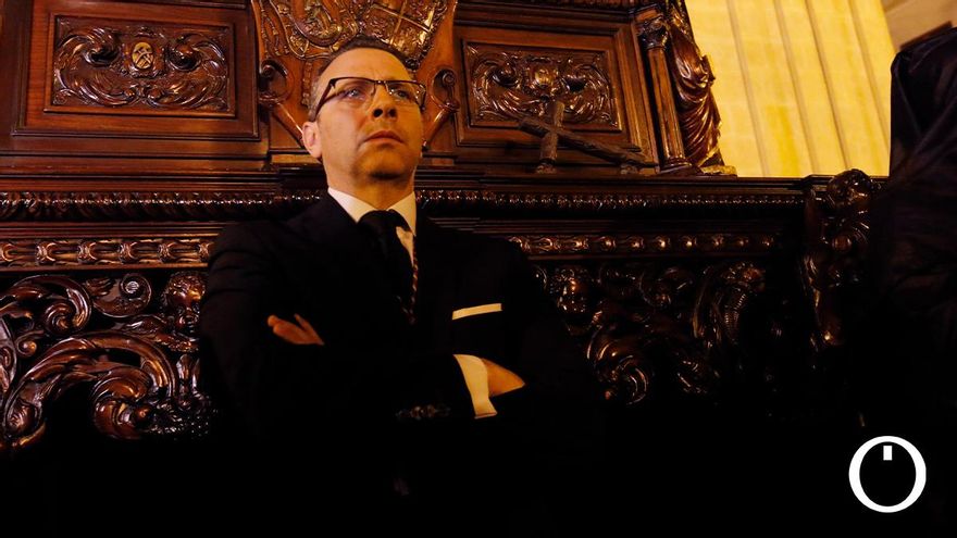 La Buena Muerte marca la madrugá del Viernes Santo