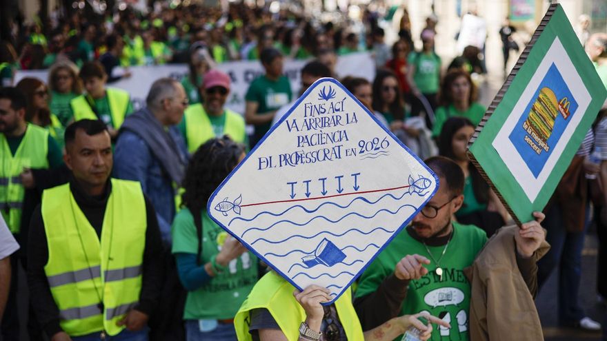 Els docents valencians mostren la seua capacitat mobilitzadora amb l’amenaça de la vaga general en l’horitzó