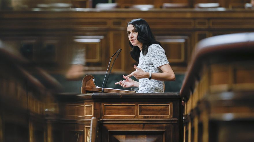 La líder de Ciudadanos, Inés Arrimadas, durante su intervención en la segunda jornada del debate del estado de la nación, este miércoles en Madrid. EFE/Emilio Naranjo