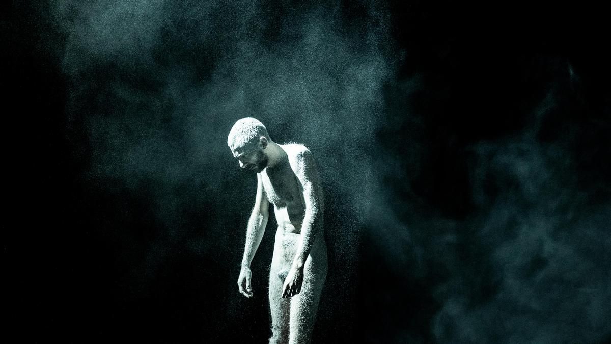 ‘Si esto es un hombre’, de Primo Levi, llega al Teatro El Albéitar de León con Cámara Negra en la recta final de su gira