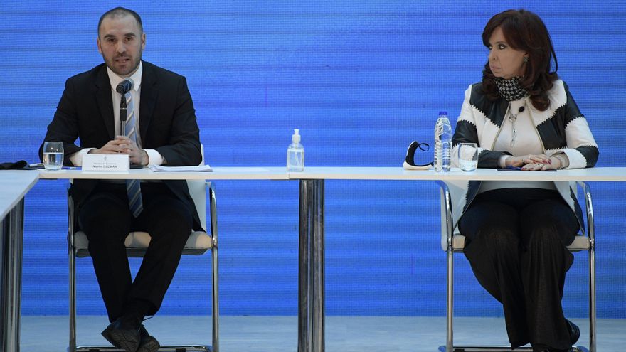 Historia de la segmentación, la diferencia que rompió la "burbuja" de Cristina Kirchner y Martín Guzmán