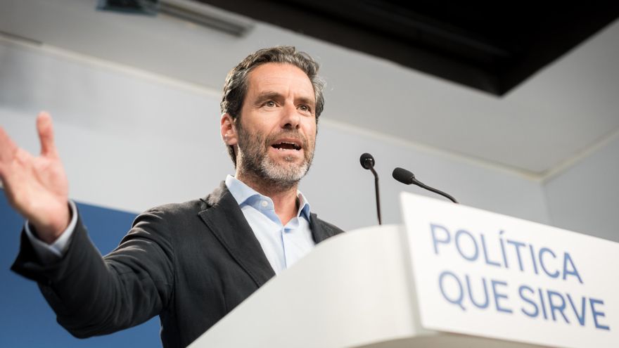 Sémper: "Somos incapaces de convencer a cuatro diputados para una moción de censura porque tenemos principios"