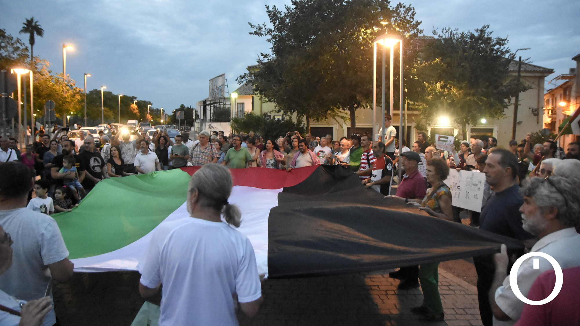 Concentración en solidaridad con el pueblo palestino.