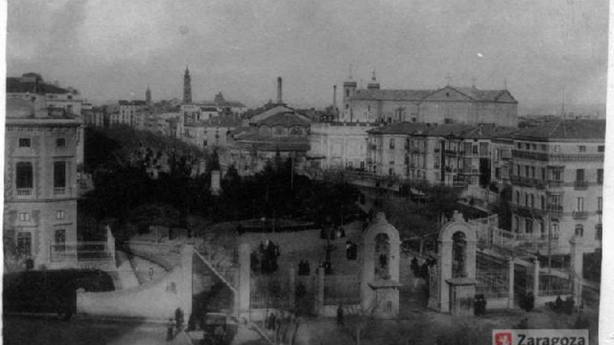 Derribo Puerta de Santa Engracia.