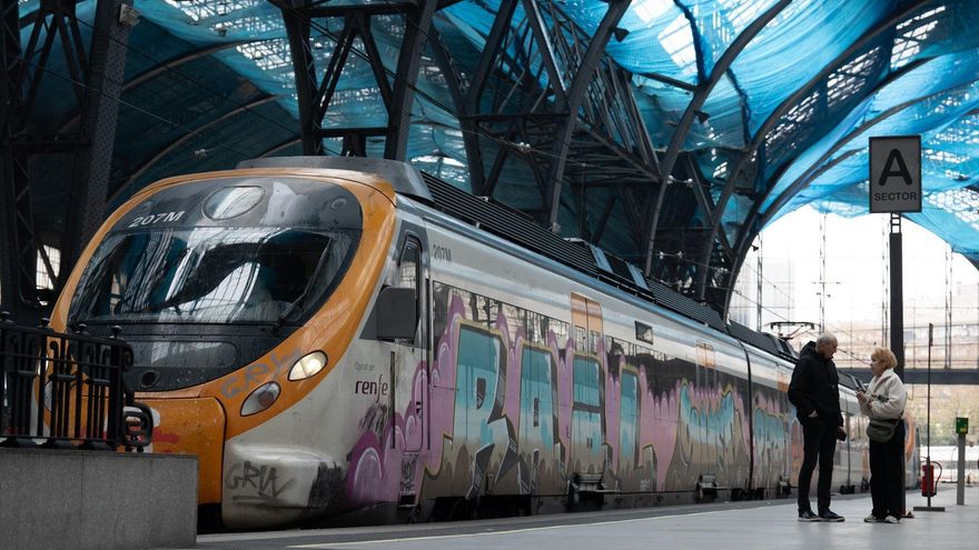 La última jornada de huelga ferroviaria deja una línea de Rodalies cortada y trenes suprimidos en varios servicios