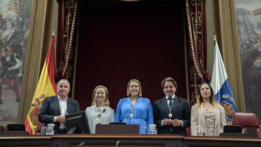 Sesión constitutiva de la XI Legislatura del Parlamento de Canarias, en imágenes